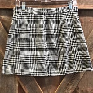 Forever 21 houndstooth skirt